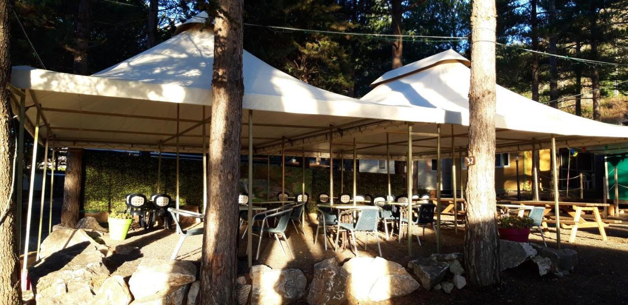 Camping La Source Sournia エクステリア 写真